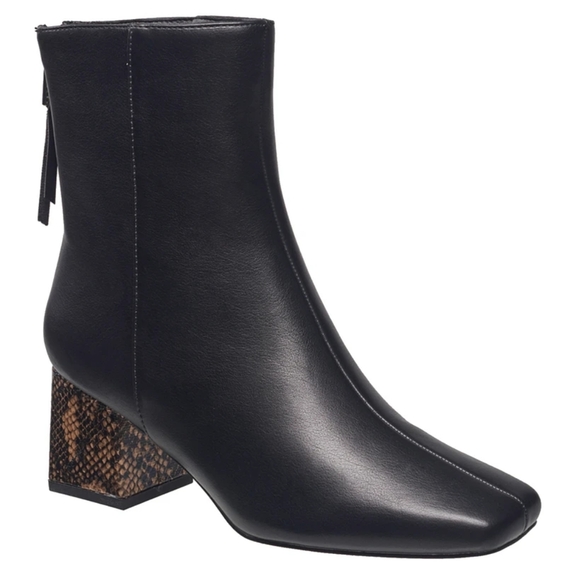 French ConnectionWomen's Tess Zip Back Zipper Boots, Size 8. New with box.  - - Picture 9 of 14